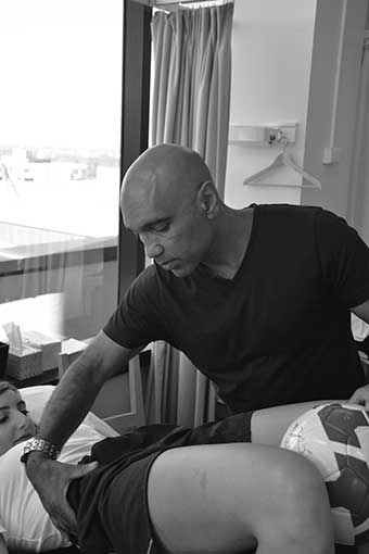 Hip pain physiotherapy in Bondi Junction